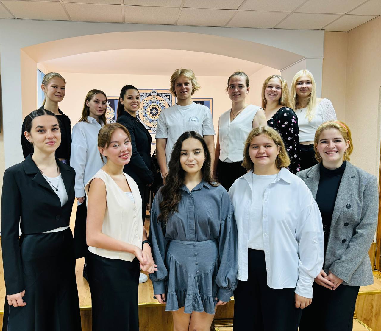 photo 2025 09 09 18 18 33