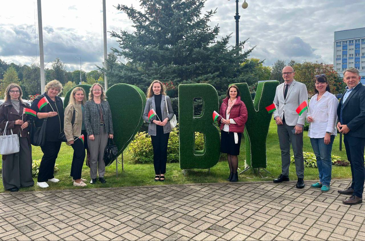 photo 2025 09 17 21 27 24